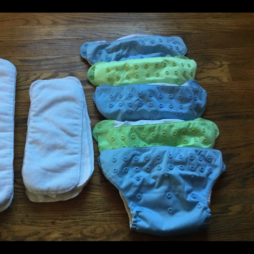 5 BumGenius Pocket Style Cloth Diapers GUC
